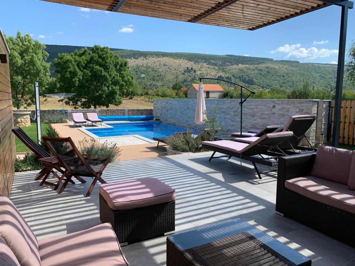Villa Kameni Dvori à Donji Proložac Extérieur photo