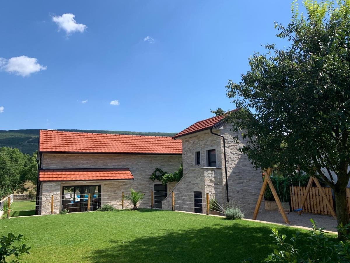 Villa Kameni Dvori à Donji Proložac Extérieur photo