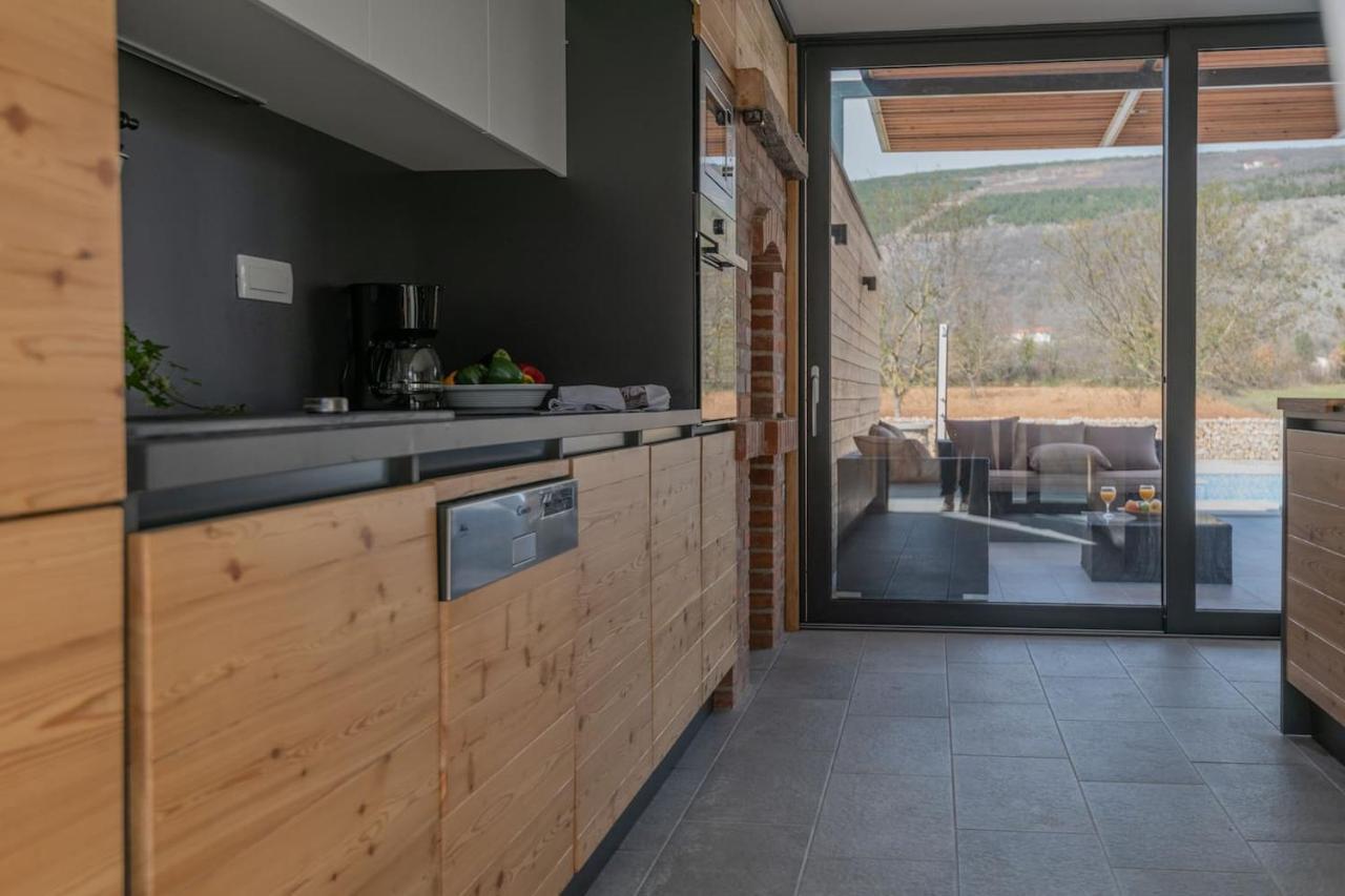 Villa Kameni Dvori à Donji Proložac Extérieur photo